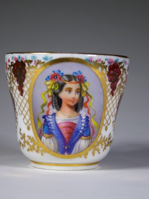 Russian_Porcelain_Portrait_Cup_1