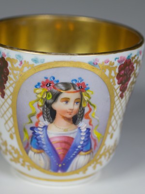 Russian_Porcelain_Portrait_Cup_9