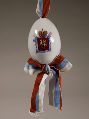 Nicholas_II_Imperial_Porcelain_Egg_2